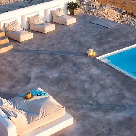 Sleeps8-parking-garden-pool-sunsets-barbeque Emporio (Santorini)