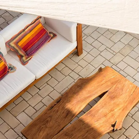 וילה Sleeps8-parking-garden-pool-sunsets-barbeque