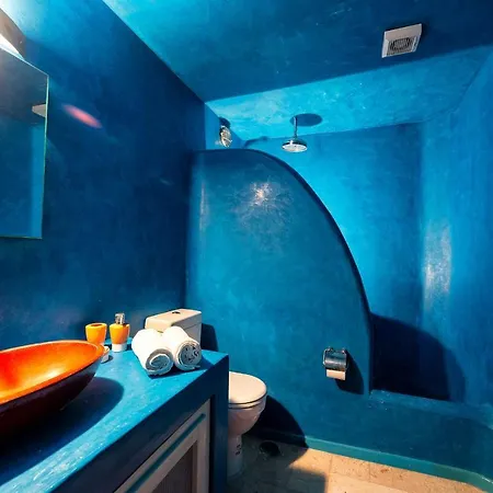 Sleeps8-parking-garden-pool-sunsets-barbeque וילה Emporio (Santorini)