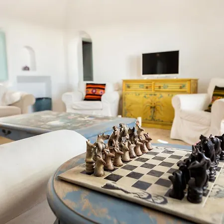 Sleeps8-parking-garden-pool-sunsets-barbeque וילה *
